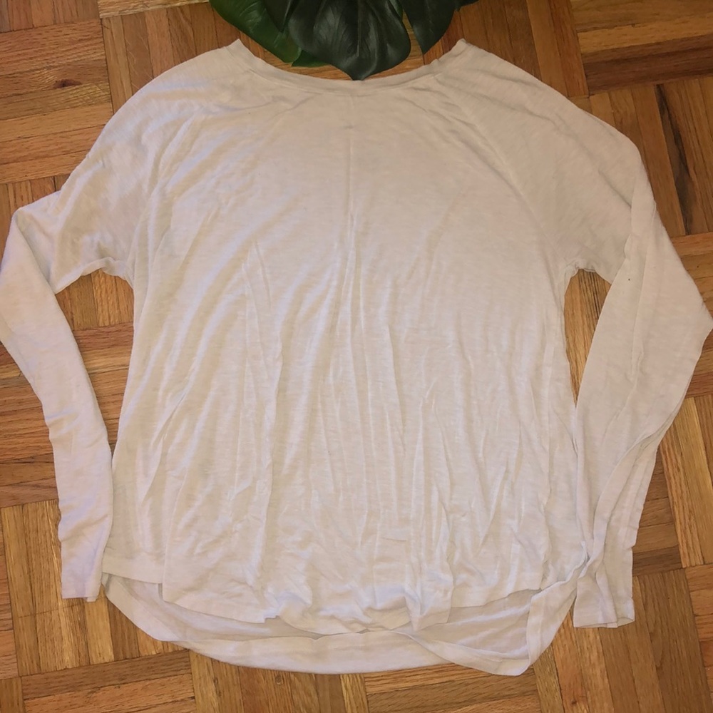 SOLD ❌ American eagle long sleeve
